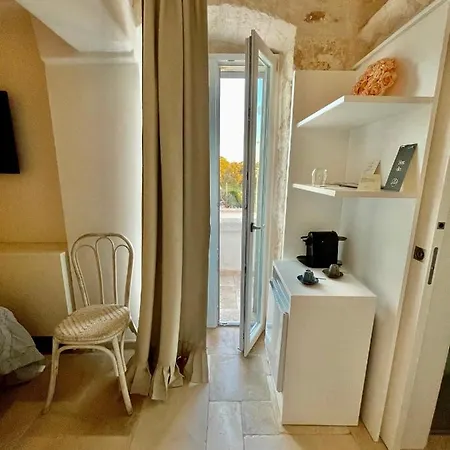 Bed & Breakfast Tenuta Ermes 4*
